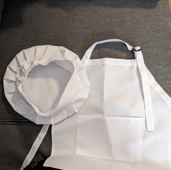 Dapper & Doll Kids Apron and Chef Hat Gift Set - Toddler size 2T - 3T in white - Picture 3 of 4